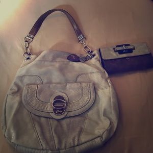 Used guess purse and wallet